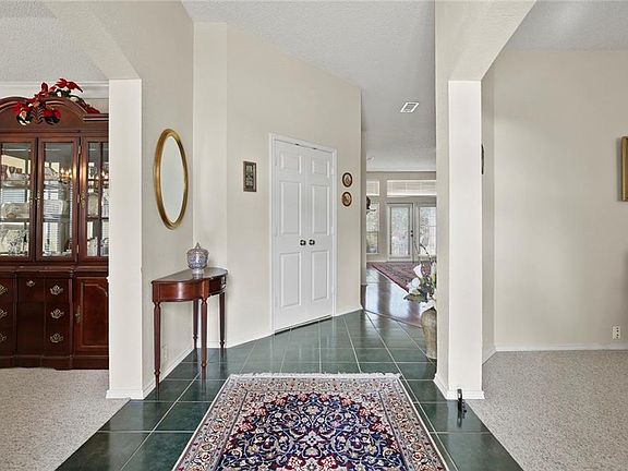 5th image of 8825 Smokey Dr