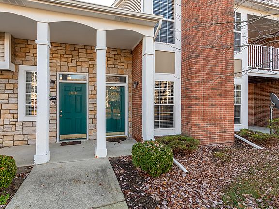 2nd image of 44846 Marigold Dr