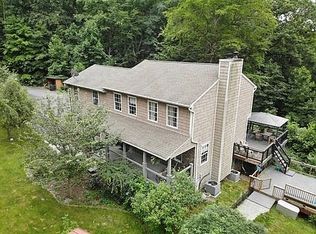3 Hollis Dr, Oxford, CT 06478