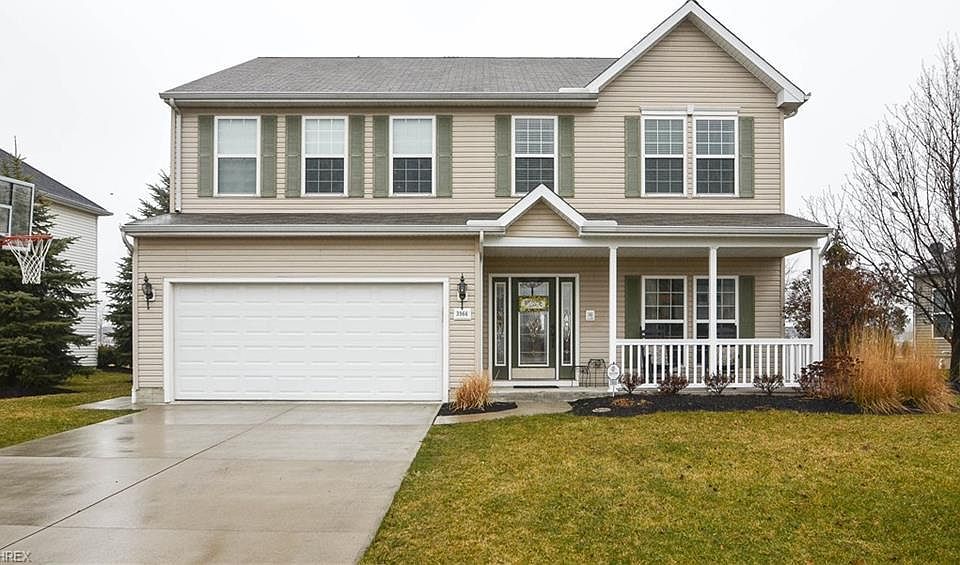 1st image of 3966 Courtyard Dr