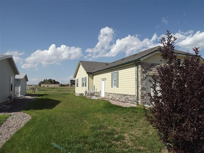 2nd image of 718 Dailey Dr