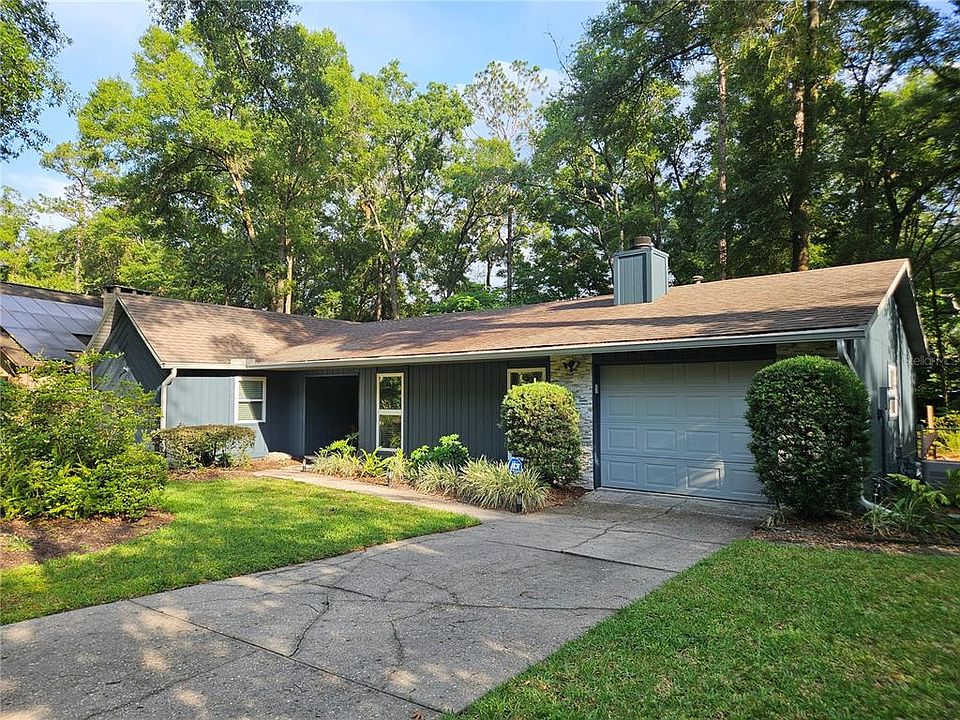 1st image of 7605 SW 7th Pl