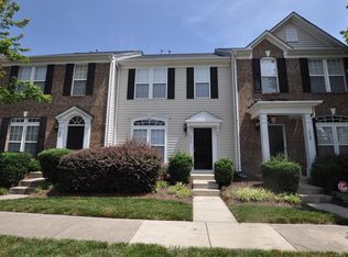 4923 Sunburst Ln, Charlotte, NC 28213