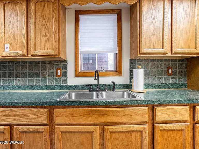 2269 N Williamson Rd — Photo 9