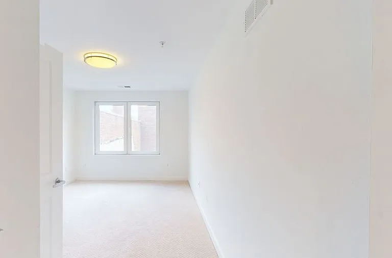 1115 H St NE #303 — Photo 35