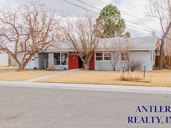 2nd image of 2514 Carter Ave