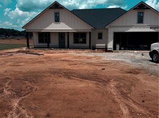 1099 30th St, Valley, AL 36854