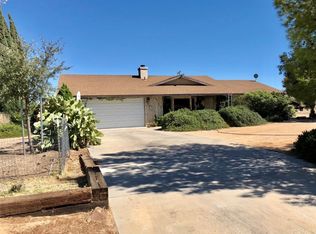 3685 Surrey Ave, Yucca Valley, CA 92284