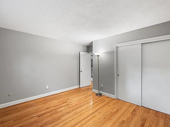 5th image of 11 Cogswell Ave