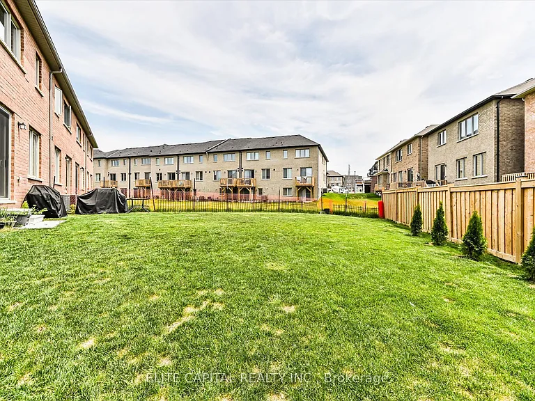 65 Seedling Cres — Photo 29