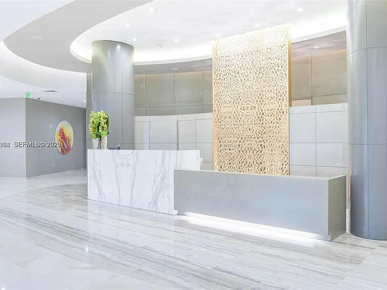 10275 Collins Ave #523 — Photo 14