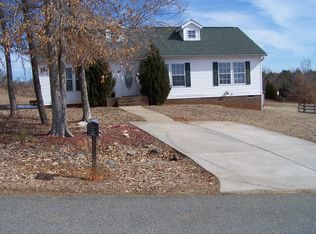 115 Plantation Dr, Lexington, NC 27292
