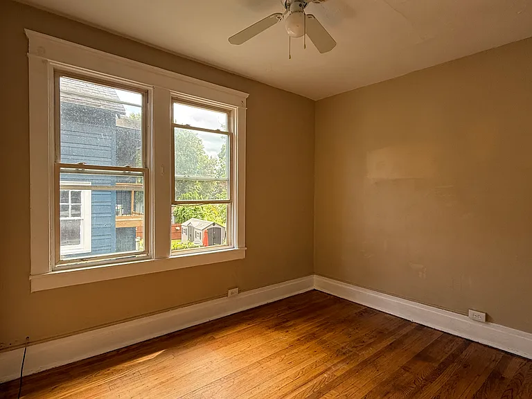 204-06 Genesee Park Dr #2 — Photo 8