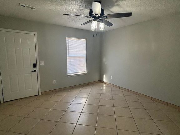 4th image of 3302 SW Landau Ct APT 1 & 2
