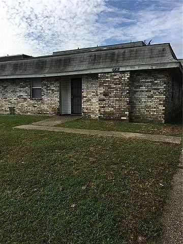 6808 W Coronet Ct #C — Photo 1
