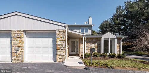 22 Stone Manor Ct #22 Photo 1