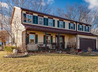 940 Tracy Ct, Schaumburg, IL 60193