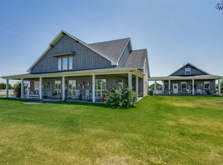 1981 Johnson Rd, Iowa Park, TX 76367