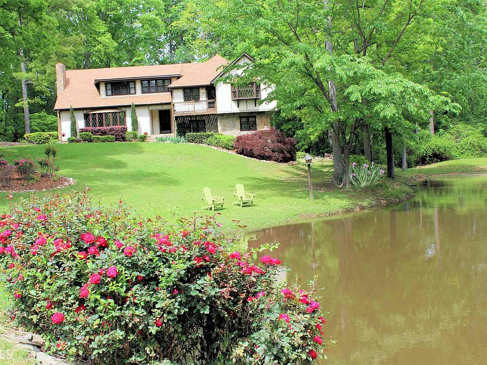 2nd image of 4021 Hiram Lithia Springs Rd