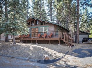 934 Kingston Ln, Big Bear City, CA 92314