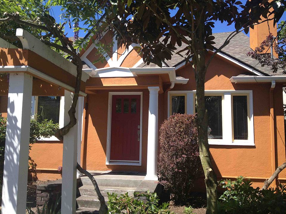 2nd image of 6239 26th Ave NE