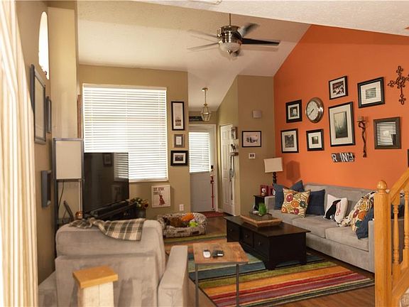 5th image of 5946 Mornay Dr