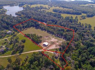 458 Colomb St, Trinity, TX 75862