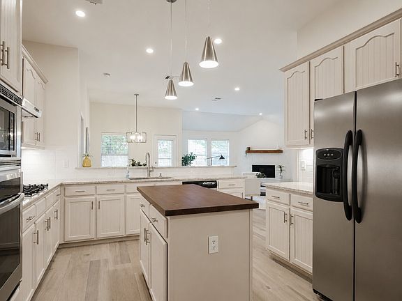 4th image of 805 Ferrule Dr