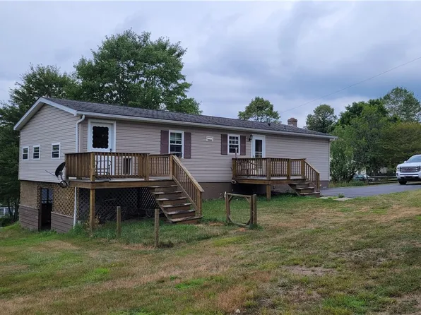 1033 2nd Ave, Central City, PA 15926