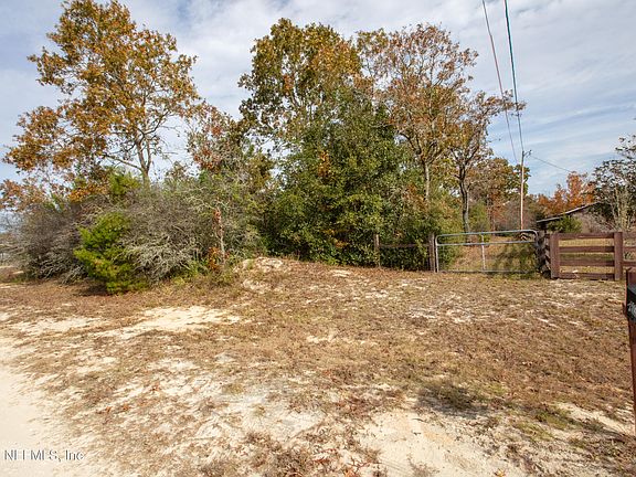 2nd image of 7603 SAND DUNE Court