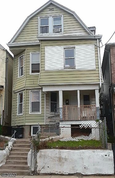 1st image of 235 Peshine Ave #3