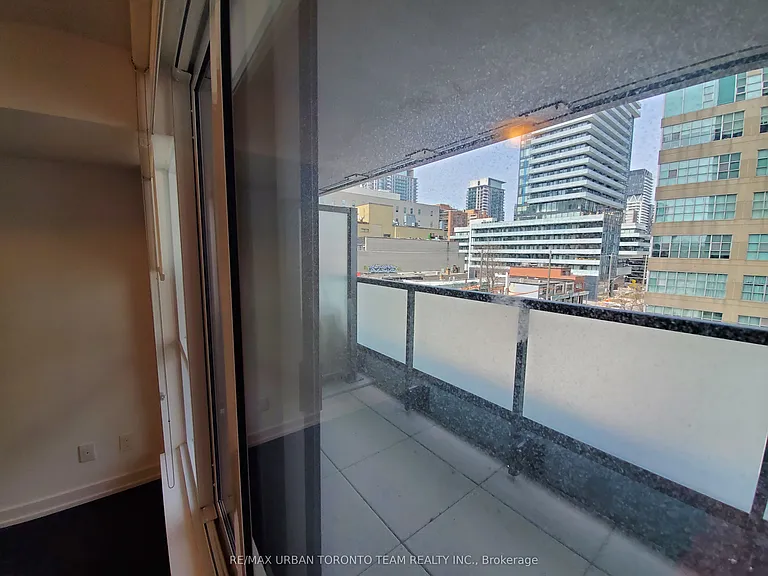 125 Redpath Ave #308 — Photo 12