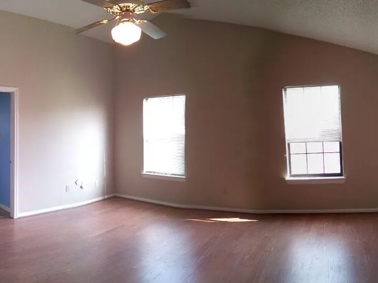 2361 Shirecreek Cir — Photo 10