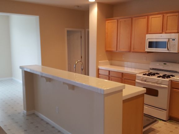 2nd image of 11 Tajo Ct