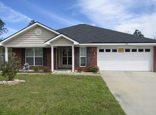 156 Grandview Dr, Hinesville, GA 31313