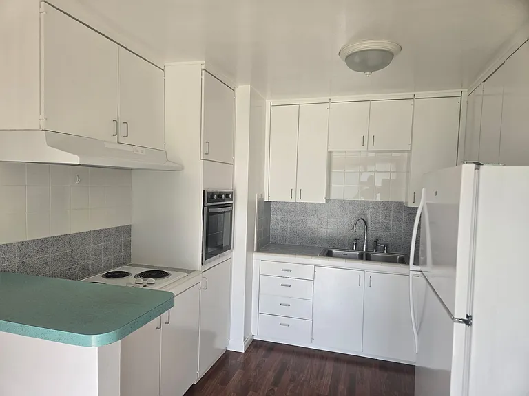 75 Esperanza Ave #C — Photo 10
