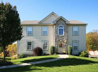 110 Aspen Dr, Beaver, PA 15009