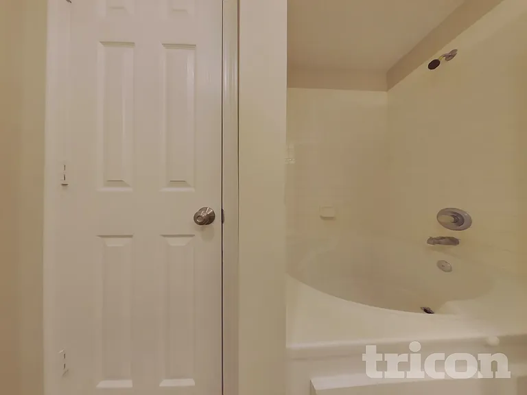 911 Pine Ridge Way — Photo 15