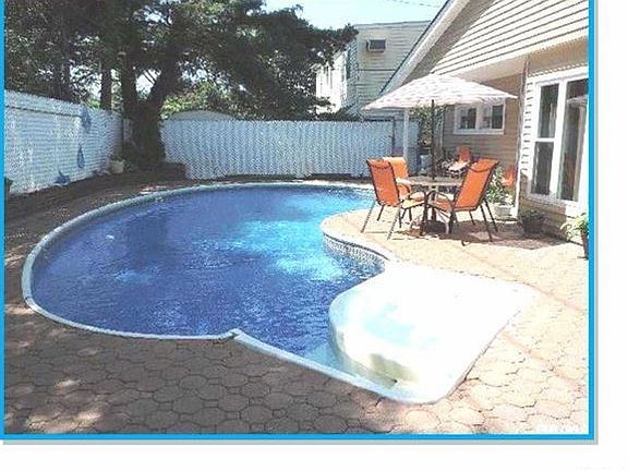 2nd image of 104 Land Ln