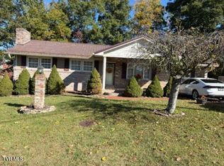3300 Grandview Dr, Kingsport, TN 37660