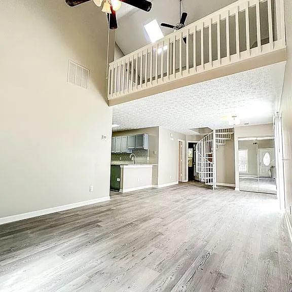 2747 Highland Rdg NW — Photo 5