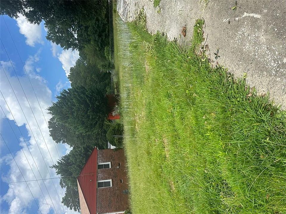1st image of 221 Silver Springs Cir SW #180