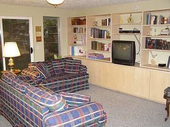 2nd image of 1100 Donald Ave
