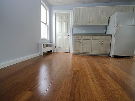 Spacious kitchen