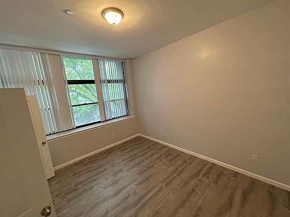 5th image of 300 Essex St Unit 204