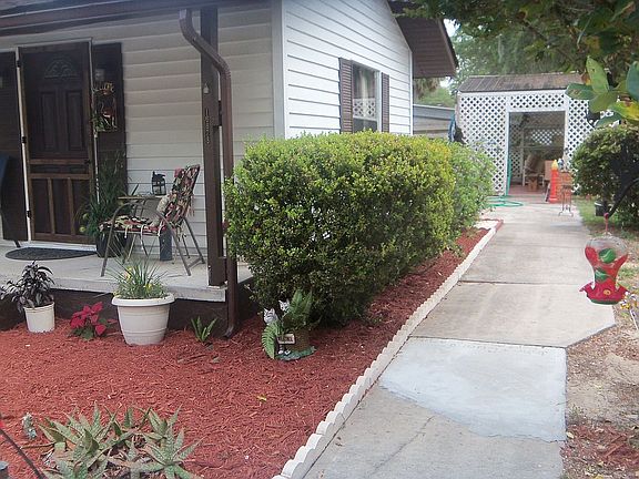 2nd image of 16678 NE 2nd St