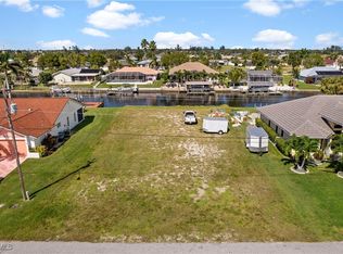 229 SE 28th Ter, Cape Coral, FL 33904