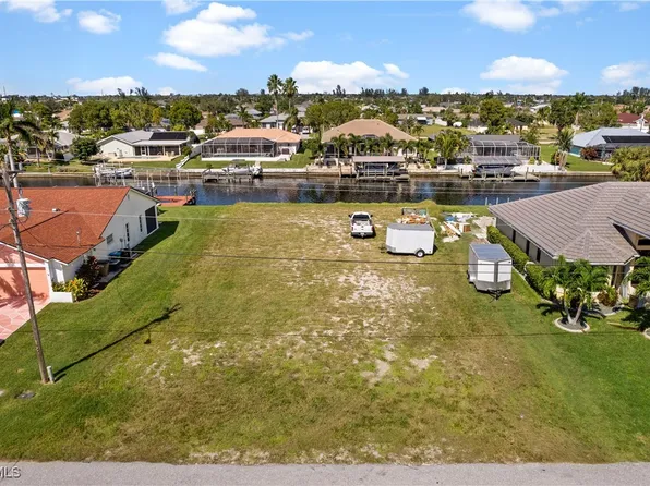 229 SE 28th Ter, Cape Coral, FL 33904