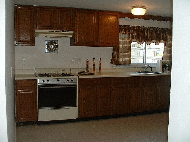 1st image of 2580 Richmond Ter #23