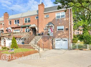 53155 63rd St, Maspeth, NY 11378